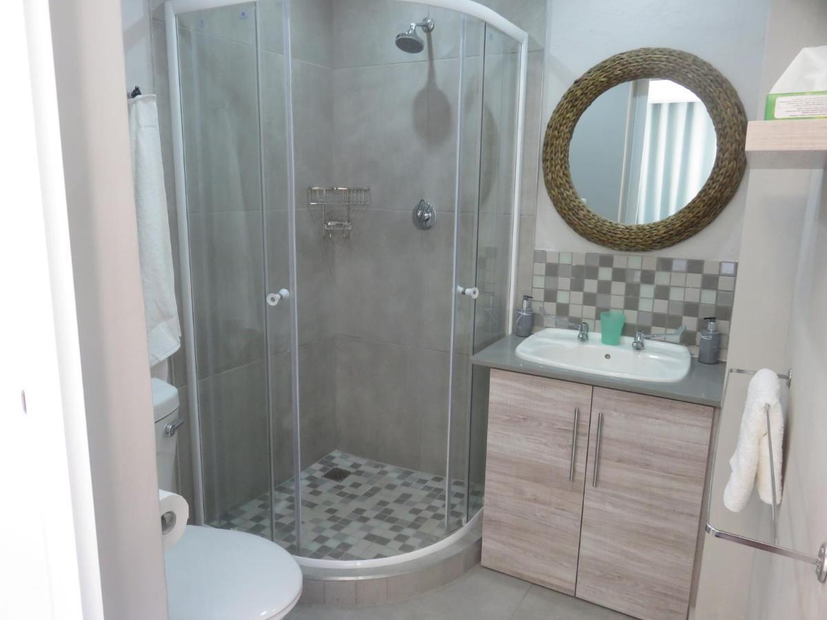 Cul De Sac - Accommodation Джордж Экстерьер фото